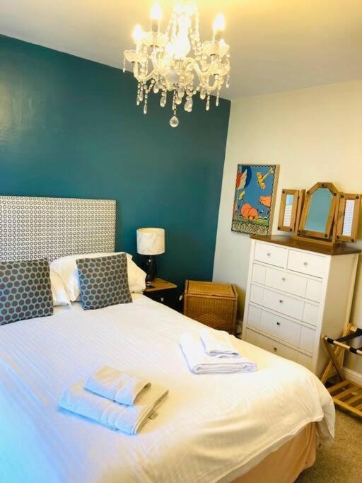 Rockferry 3 Bed Central Apartment + Parking Permit Dartmouth Eksteriør bilde